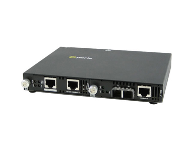 05070494 SMI-1000-M2SC2 - Gigabit Ethernet IP Managed Standalone Media Converter. 1000BASE-T (RJ-45) [100 m/328 ft.] to 1000BASE by PERLE