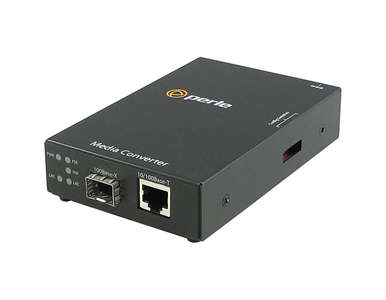 05084004 S-110P-SFP - 10/100 Fast Ethernet Standalone Media Rate Converter with PoE Power Sourcing. 10/100BASE-TX (RJ-45) [100 m by PERLE