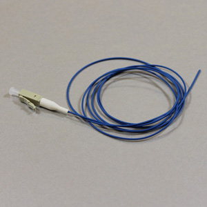 DINSpace SNAP-Pigtail-01LC-MM - SNAP Splice Pigtail with 1ea. multimode LC simplex adapter, 3ft. length. by DINSPACE