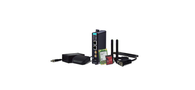 Moxa UC-8112-LX-STK - UC-8112-LX starter kit along by MOXA