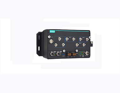 Moxa UC-8580-T-CT-Q-LX - *Discontinued* - Programmable multiple wireless computing platform for onboard applications. by MOXA